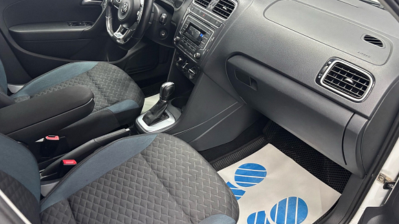 Volkswagen Polo SELECT, 2020 года, пробег 71000 км