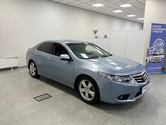 Honda Accord, 2011 года, пробег 170000 км