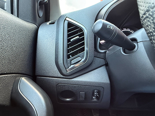 Lada (ВАЗ) XRAY Optima Air conditioner (2018), 2016 года, пробег 146000 км