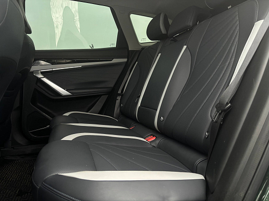 Geely Atlas Flagship, 2024 года, пробег 69152 км