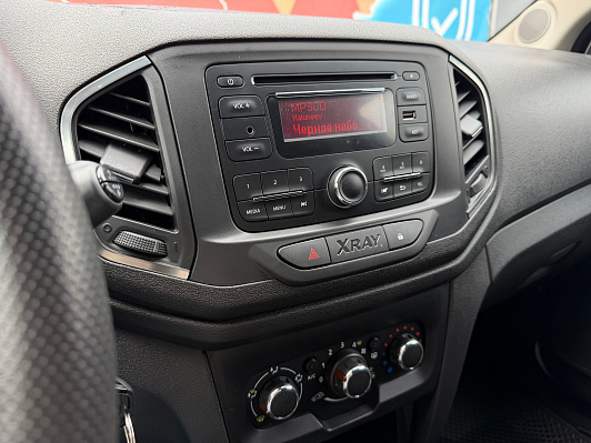 Lada (ВАЗ) XRAY Optima Comfort (2015-2016), 2016 года, пробег 150449 км