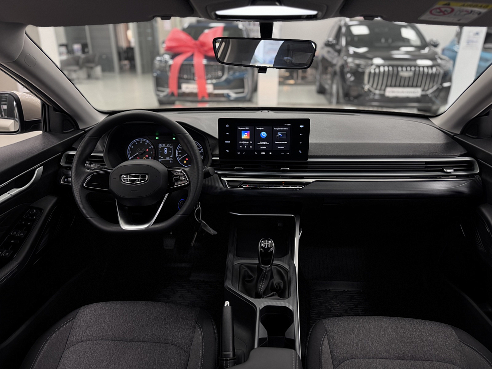 Geely Emgrand Flagship, бежевый