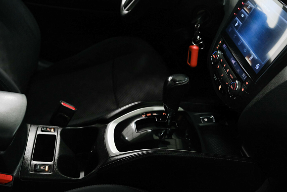 Nissan Qashqai LE, 2014 года, пробег 210800 км