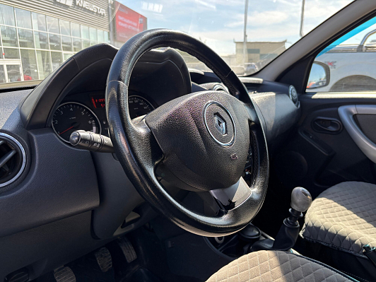 Renault Duster Privilege, 2012 года, пробег 218833 км