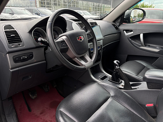 Geely Emgrand X7 Luxury, 2015 года, пробег 132493 км