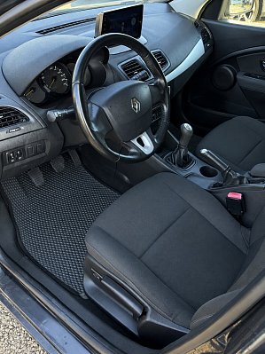 Renault Megane, 2011 года, пробег 190083 км