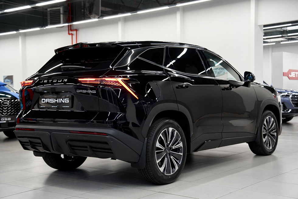 JETOUR DASHING Люкс, черный