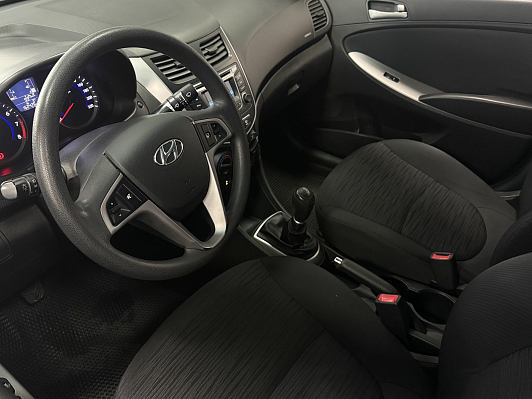 Hyundai Solaris Comfort, 2015 года, пробег 162400 км