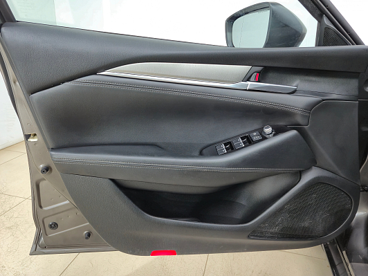 Mazda 6 Supreme Plus, 2019 года, пробег 151260 км