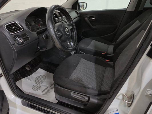 Volkswagen Polo, 2014 года, пробег 246769 км