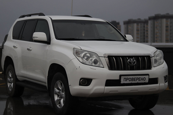 Toyota Land Cruiser Prado Комфорт, 2010 года, пробег 302000 км