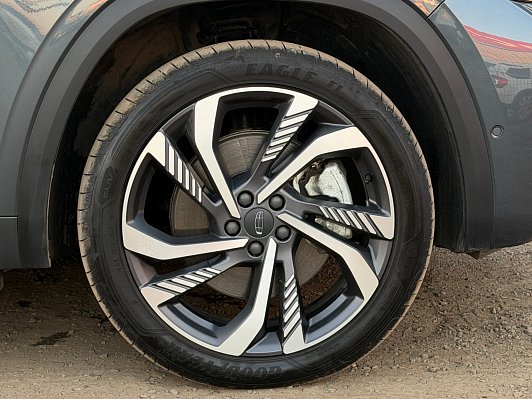 Geely Monjaro Люкс, 2024 года, пробег 34000 км