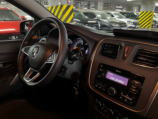 Renault Sandero Stepway Drive, 2020 года, пробег 36000 км