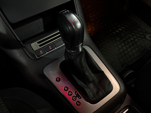 Volkswagen Tiguan, 2015 года, пробег 167805 км