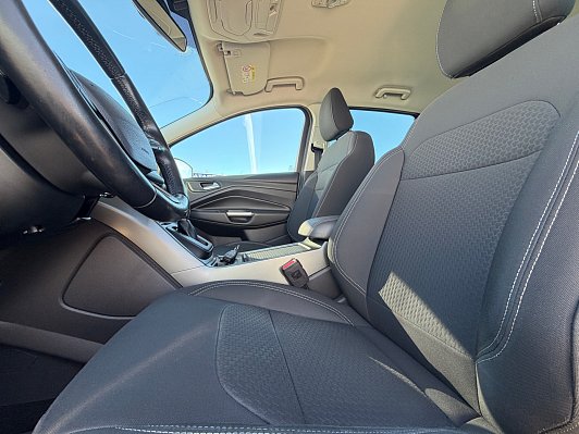 Ford Kuga Trend, 2017 года, пробег 183500 км