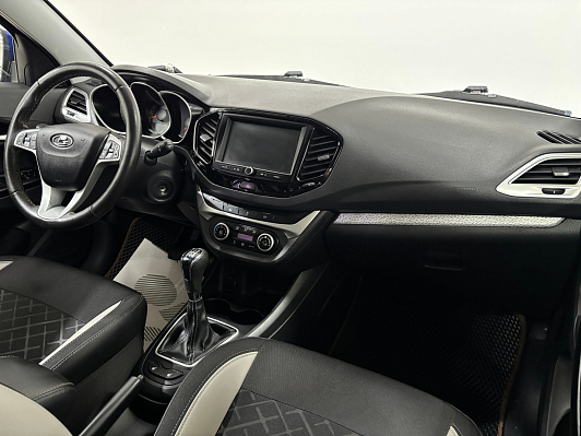 Lada (ВАЗ) Vesta, 2021 года, пробег 111115 км