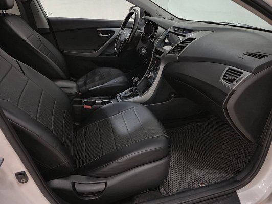 Hyundai Elantra Base, 2015 года, пробег 142320 км