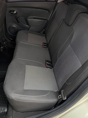 Renault Logan Stepway Life, 2020 года, пробег 133221 км