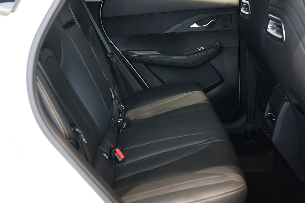 Omoda C5 Fun, белый