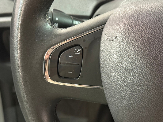 Renault Kaptur Life, 2018 года, пробег 140000 км