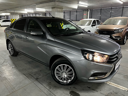 Lada (ВАЗ) Vesta Comfort Optima, 2019 года, пробег 106000 км