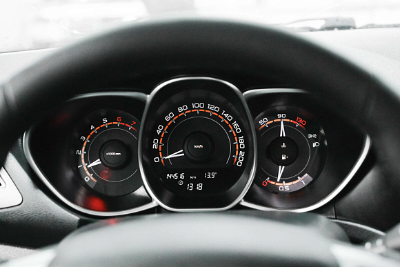 Lada (ВАЗ) Vesta Luxe Multimedia (2019-2021), 2018 года, пробег 144454 км