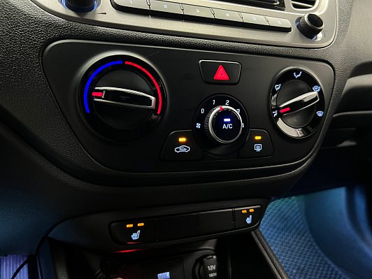 Hyundai Solaris Comfort, 2021 года, пробег 112000 км