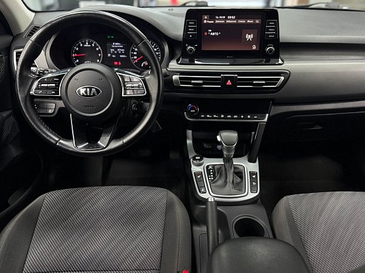 Kia Seltos Luxe, 2021 года, пробег 93801 км