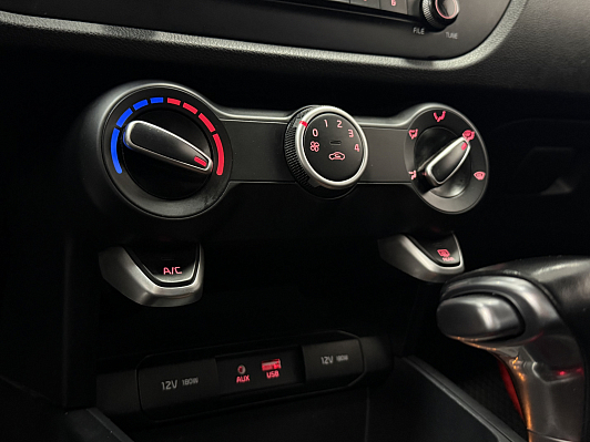 Kia Rio Comfort, 2018 года, пробег 84353 км