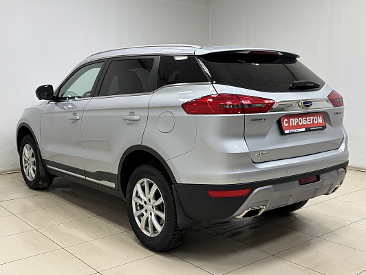 Geely Atlas Luxury, 2021 года, пробег 64239 км