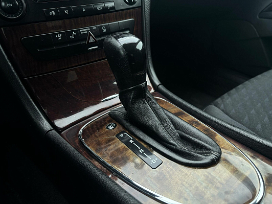 Mercedes-Benz E-Класс, 2002 года, пробег 276715 км