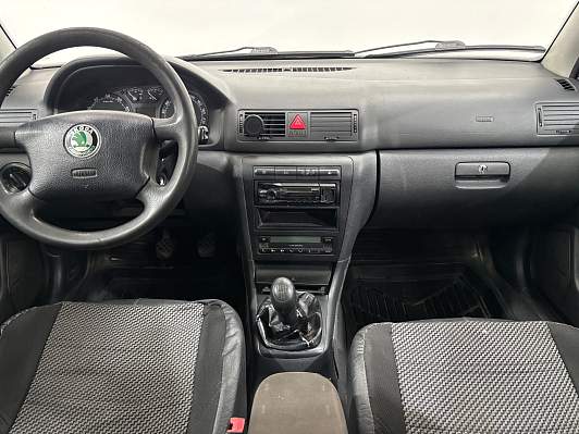 Skoda Octavia, 2002 года, пробег 348810 км