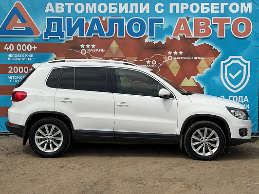 Volkswagen Tiguan Avenue, 2011 года, пробег 188000 км