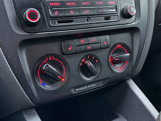 Volkswagen Jetta Conceptline, 2014 года, пробег 177325 км