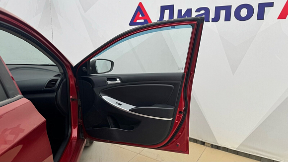 Hyundai Solaris Classic, 2011 года, пробег 180281 км