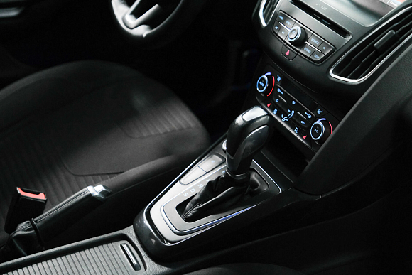 Ford Focus Titanium, 2016 года, пробег 95000 км