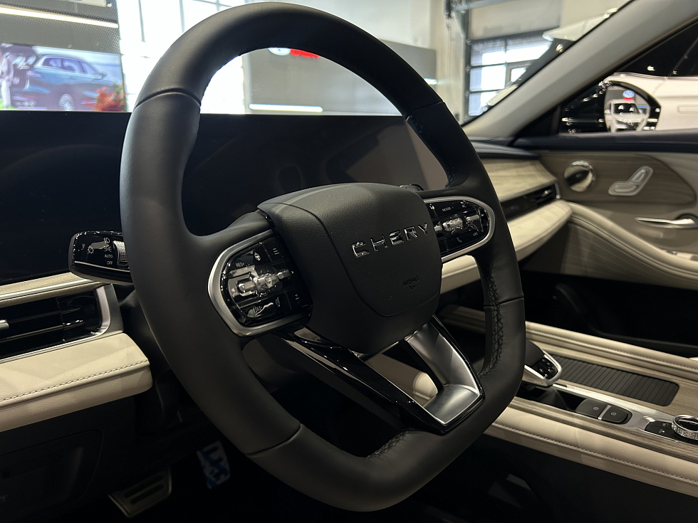 Chery Arrizo 8 Ultra, зеленый