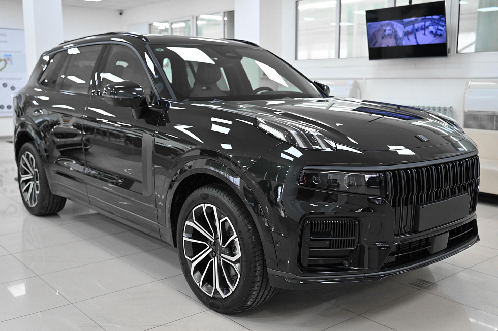 Nordcross 001 Ultra, черный