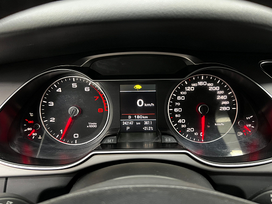 Audi A4, 2014 года, пробег 242144 км