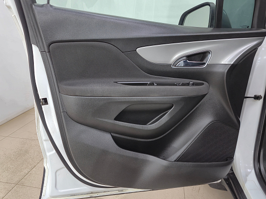 Opel Mokka Essentia, 2014 года, пробег 203412 км