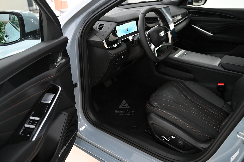 Geely Preface Flagship, серый