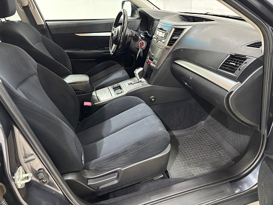 Subaru Outback, 2010 года, пробег 216412 км