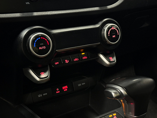 Kia Rio Luxe 2018 FWC, 2019 года, пробег 155046 км