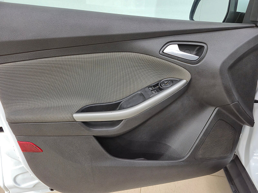 Ford Focus Trend, 2012 года, пробег 233777 км