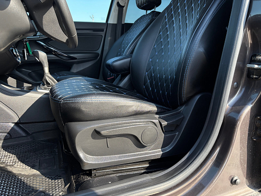 Lada (ВАЗ) Vesta Luxe, 2020 года, пробег 112300 км