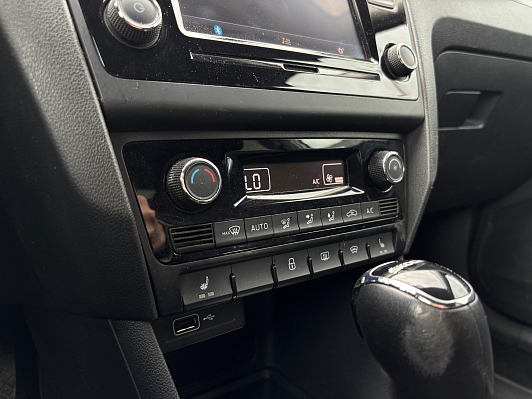 Skoda Rapid Hockey Edition Ambition, 2019 года, пробег 93879 км