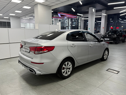 Kia Rio Luxe, 2015 года, пробег 174000 км