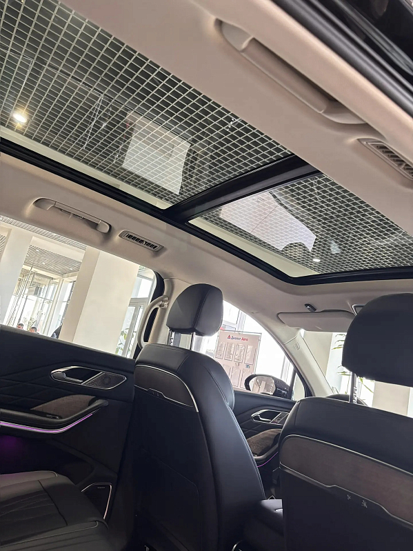 Hongqi HS7 Делюкс (Deluxe), черный