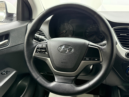 Hyundai Solaris Comfort, 2017 года, пробег 159000 км