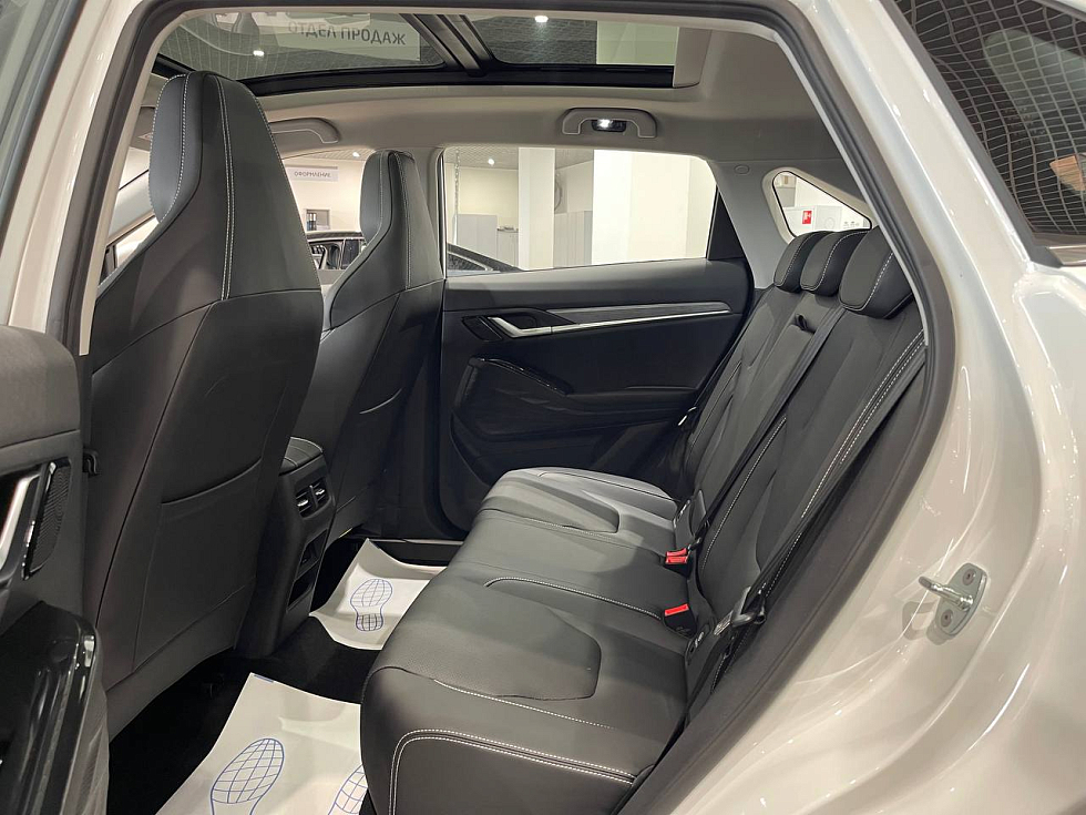 JAC JS6 Luxury, белый